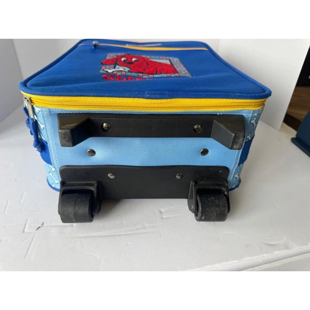 Clifford The Big Red Dog Vintage Rolling Suitcase Blue Scholastic‎ Kids Luggage